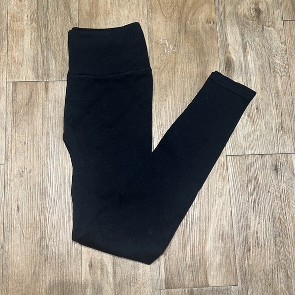 Fabletics High Waist Seamless Ribbed Black Leggings - Picture 13 of 13